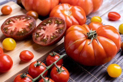 Interior de tomate raf
